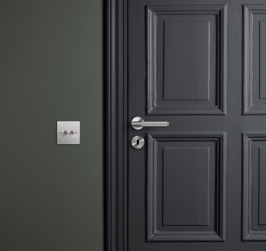 BP_Door_Hardware_ROW_S_Cross_Steel_UK